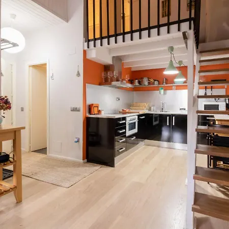 Peaceful In With Swimming Pool Apartment